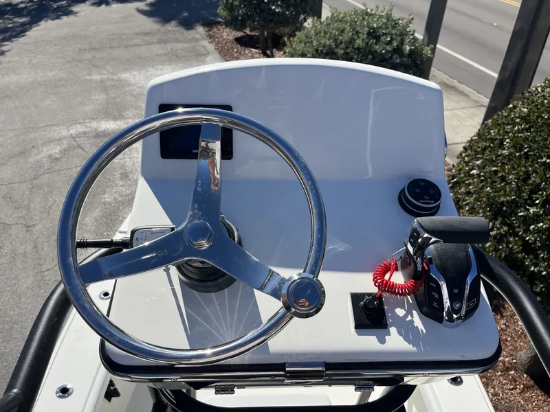 Slide: The Image of Pathfinder 2700 Open 2026 - 25