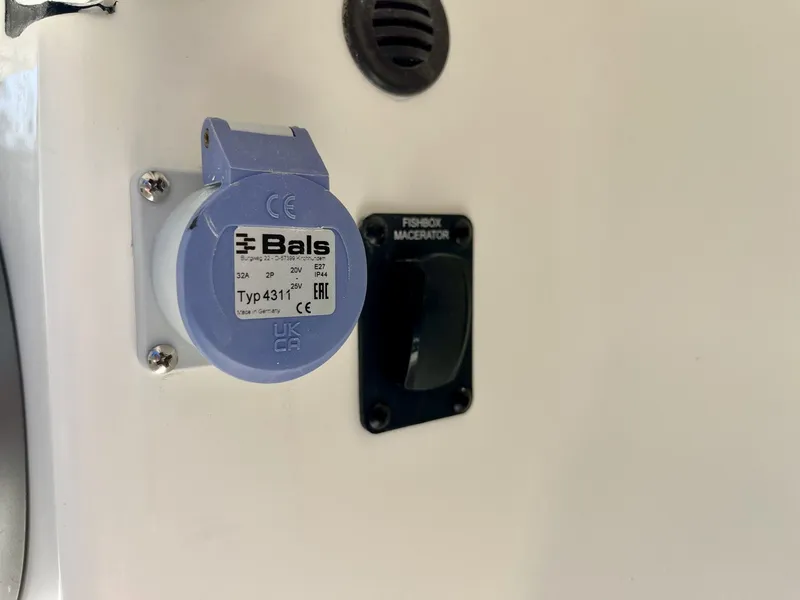 Slide: The Image of Pathfinder 2700 Open 2026 - 34