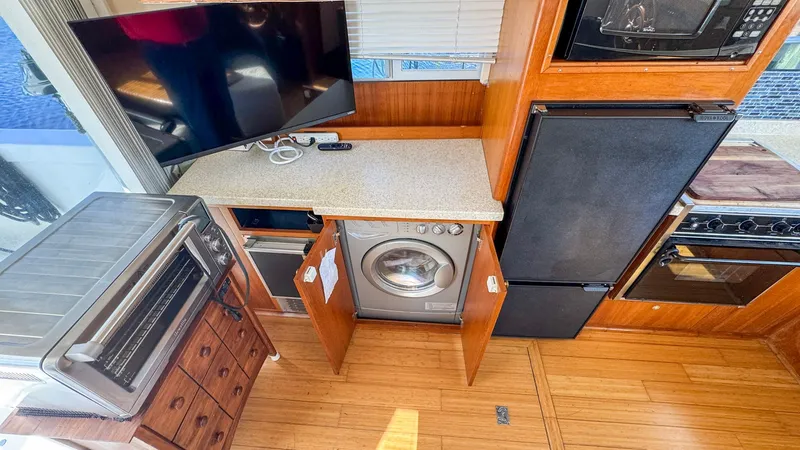 Slide: The Image of Galley_Laundry - 12