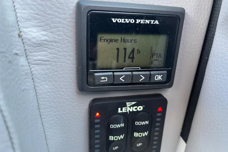 Slide: The Image of Volvo Penta engine hour meter showing 114 hours on a 2022 Cobalt R8. - 6