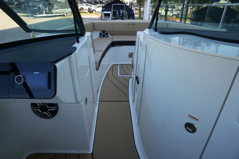 Slide: The Image of Sea Ray SDX 270 Surf 2026 - 26