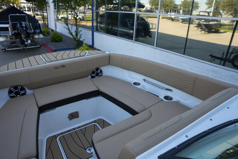 Slide: The Image of Sea Ray SDX 270 Surf 2026 - 30