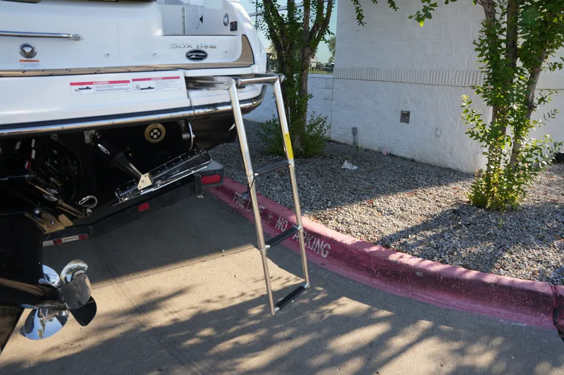 Slide: The Image of Sea Ray SDX 270 Surf 2026 - 5