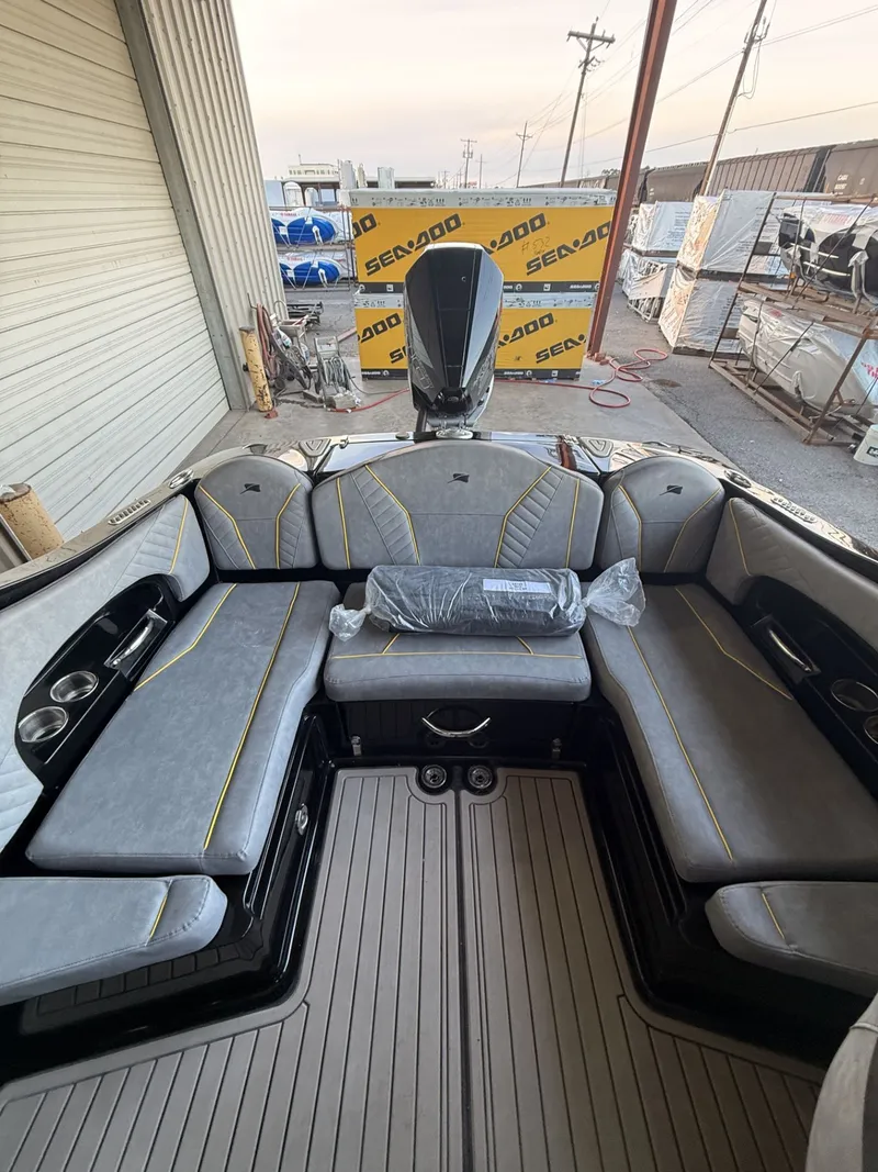 Slide: The Image of Stingray 23 OCX 2025 - 29