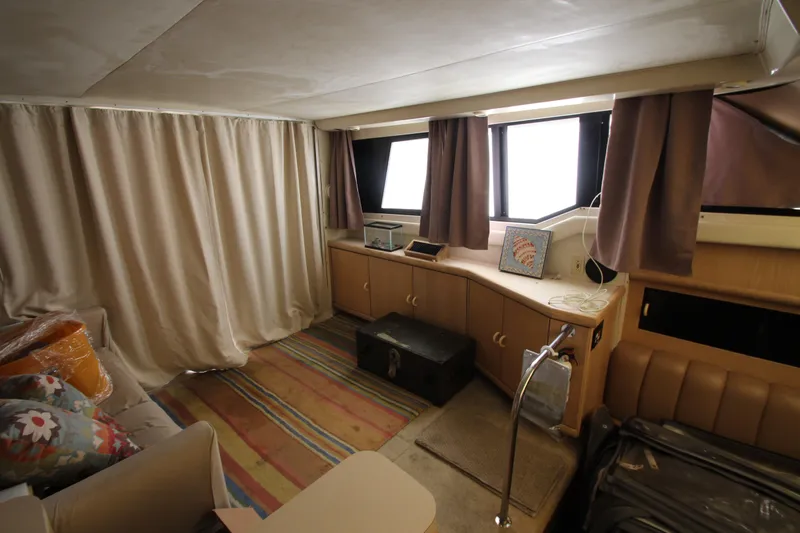 Slide: The Image of Silverton 34 Convertible 1990 - 55