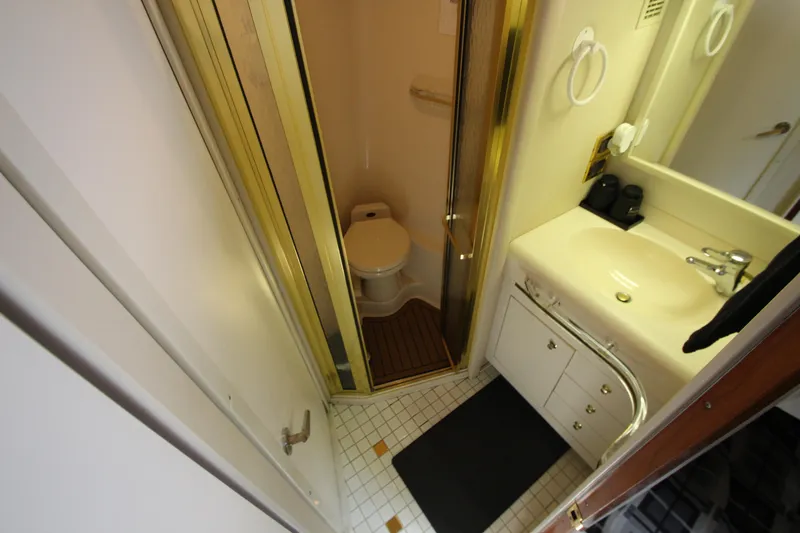 Slide: The Image of Sea Ray 500 Sundancer 1998 - 54