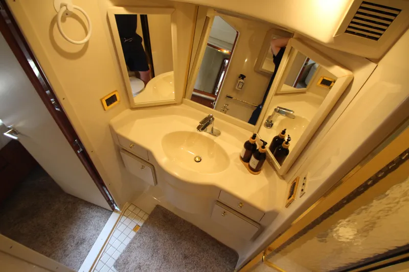 Slide: The Image of Sea Ray 500 Sundancer 1998 - 69