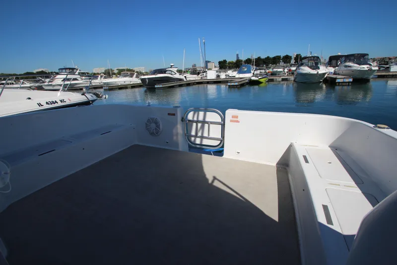 Slide: The Image of Mainship 31 Sedan Bridge 1995 - 50