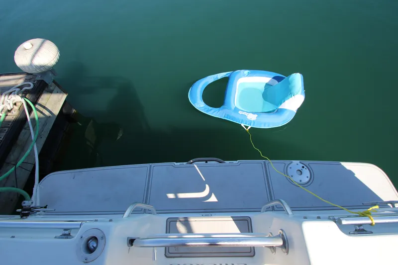 Slide: The Image of Mainship 31 Sedan Bridge 1995 - 51