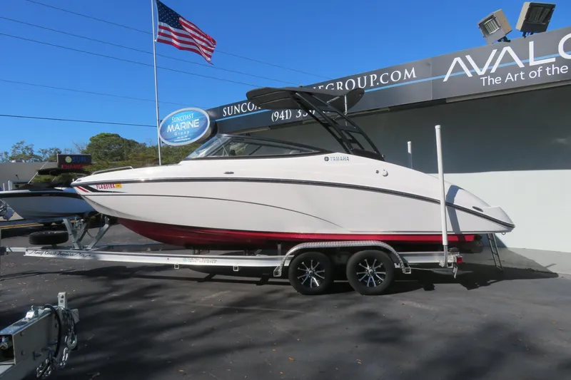 The Image of 2017 Yamaha Boats AR240 on trailer at Suncoast Marine Group dealership. - 0