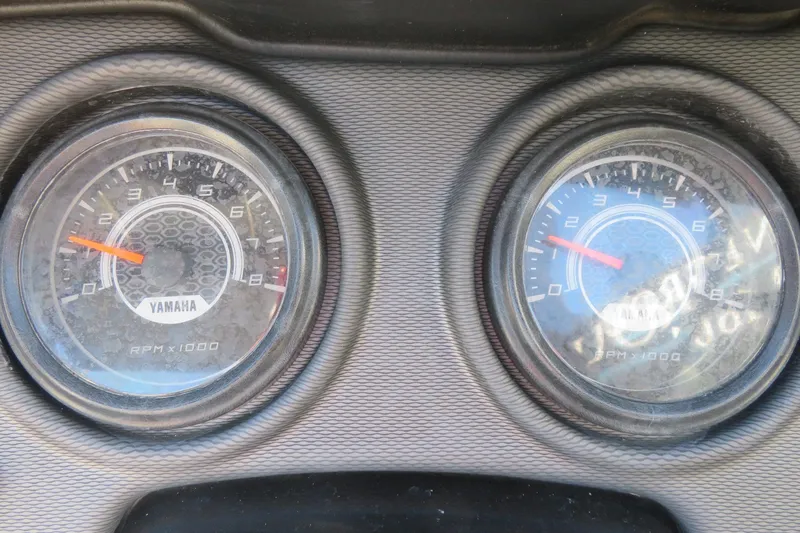 Slide: The Image of Dashboard display of 2017 Yamaha Boats AR240 with control buttons. - 36