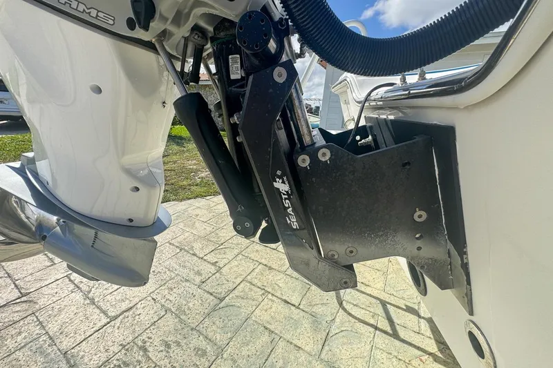 Slide: The Image of 2018 Blue Wave 2400 PureBay boat engine and SeaStar hydraulic system close-up. - 74