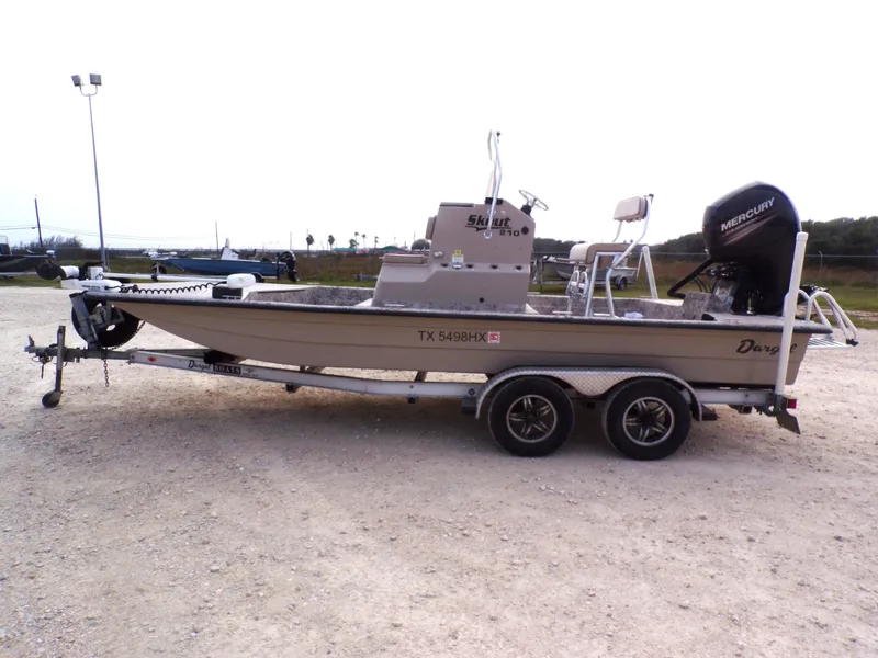 Slide: The Image of Dargel SKOUT 210SKT 2019 - 14