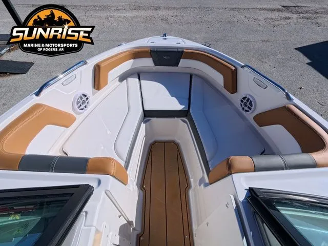 Slide: The Image of Chaparral 21 SSi 2026 - 20