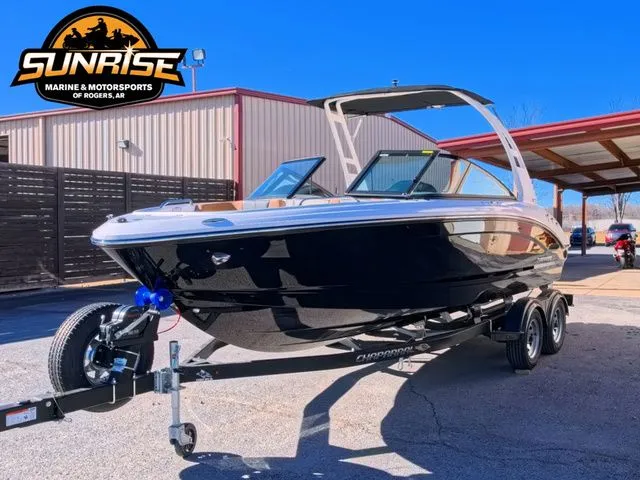 Slide: The Image of Chaparral 21 SSi 2026 - 5