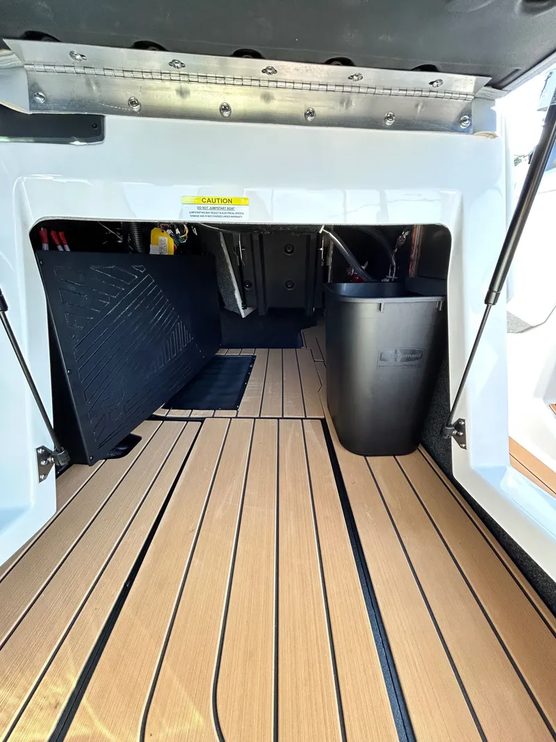 Slide: The Image of MasterCraft X24 2026 - 46