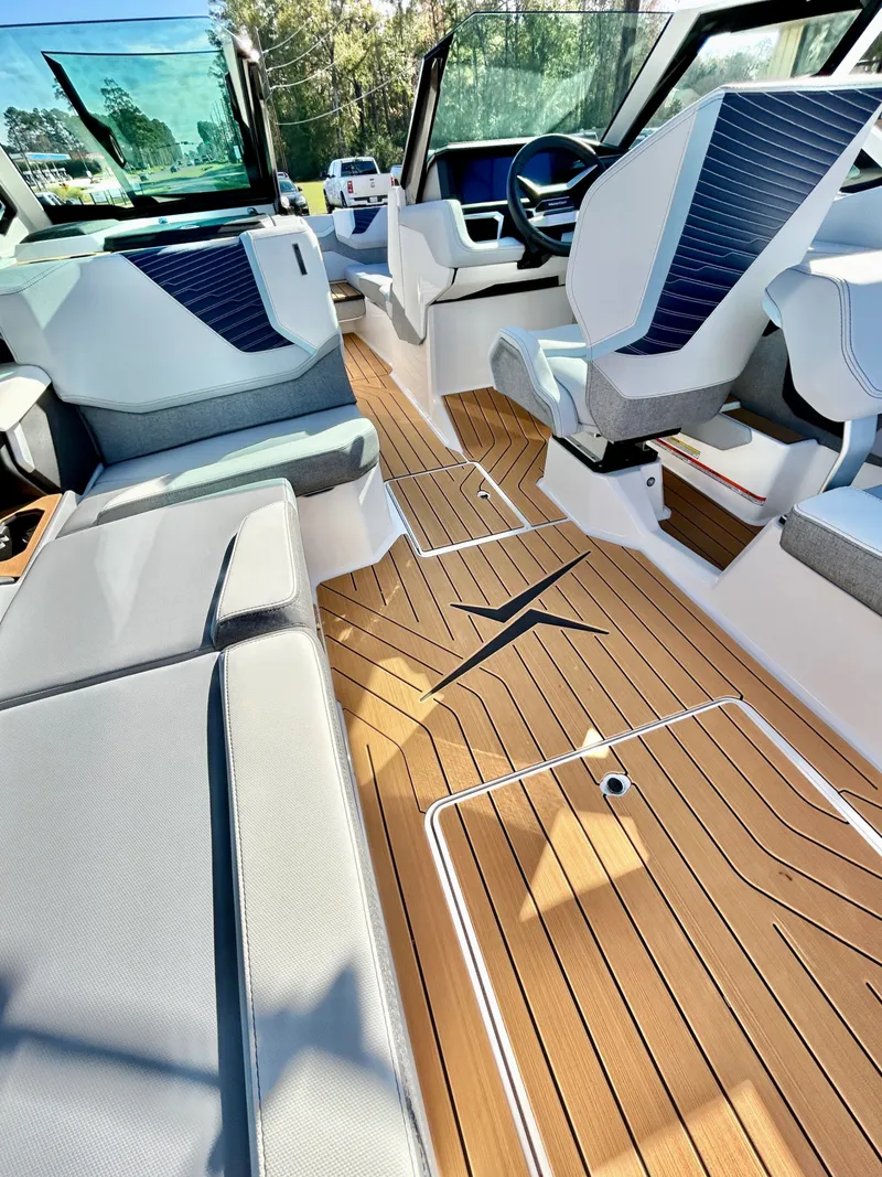 Slide: The Image of MasterCraft X24 2026 - 47