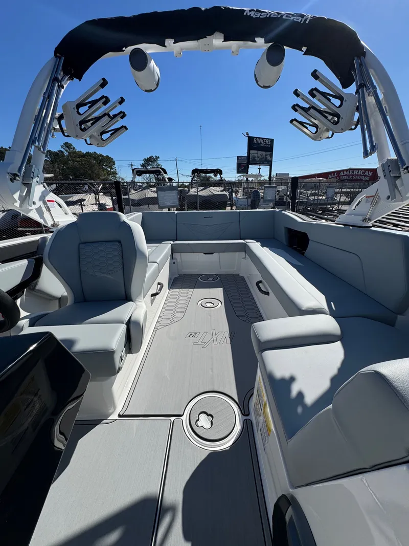 Slide: The Image of MasterCraft NXT24 2026 - 24