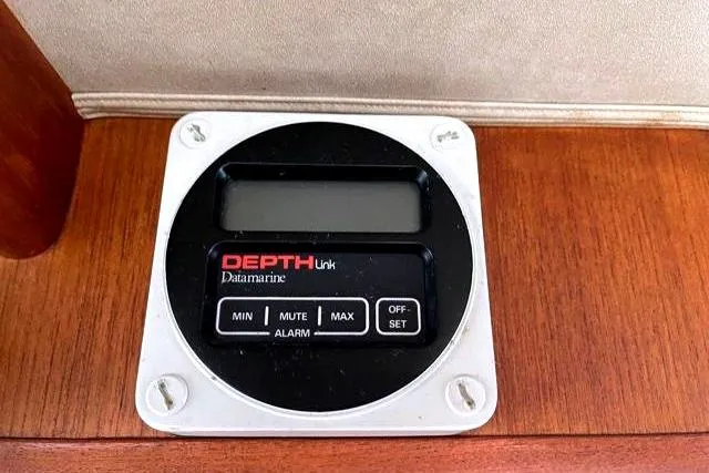 Slide: The Image of Datamarine Depth Link on Bertram 54 Convertible, 1984. - 18