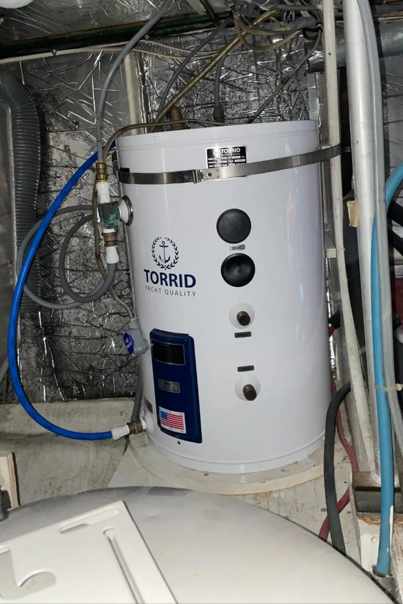 Slide: The Image of Bertram 54 Convertible 1984 - 53