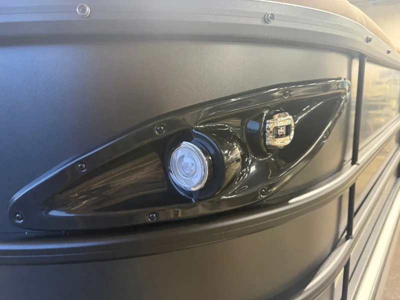 Slide: The Image of Bentley Pontoons Legacy 220 Navigator Quad Lounge & Honda 4-Stroke EFI 2026 - 36