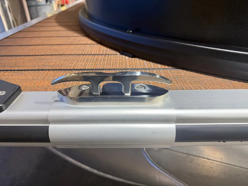 Slide: The Image of Bentley Pontoons Legacy 220 Navigator Quad Lounge & Honda 4-Stroke EFI 2026 - 37