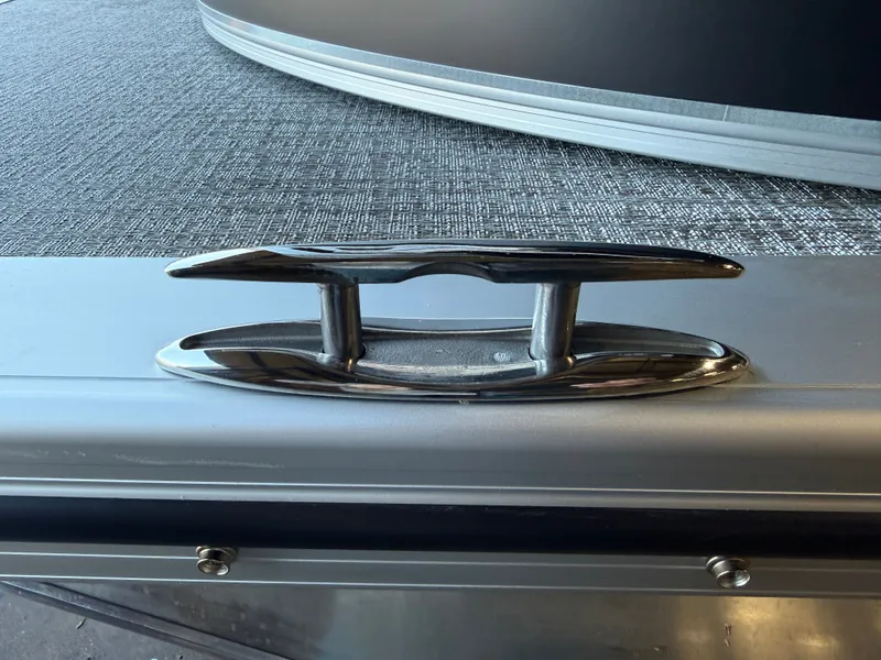 Slide: The Image of Tahoe LTZ 2385 Elite Cruise & Honda 4-Stroke EFI 2026 - 32