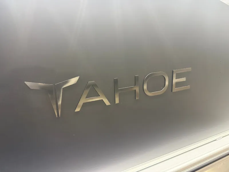 Slide: The Image of Tahoe LTZ 2385 Elite Cruise & Honda 4-Stroke EFI 2026 - 34