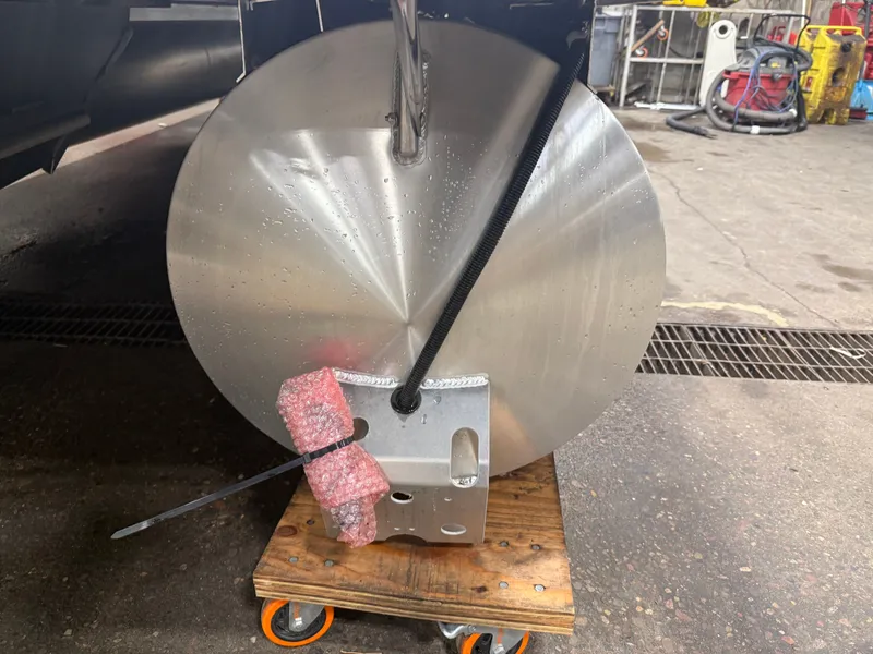 Slide: The Image of Tahoe LTZ 2385 Elite Cruise & Honda 4-Stroke EFI 2026 - 38