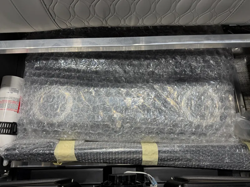 Slide: The Image of Tahoe LTZ 2385 Elite Cruise & Honda 4-Stroke EFI 2026 - 25