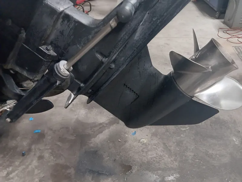 Slide: The Image of Sea Ray 210 Signature 2000 - 8