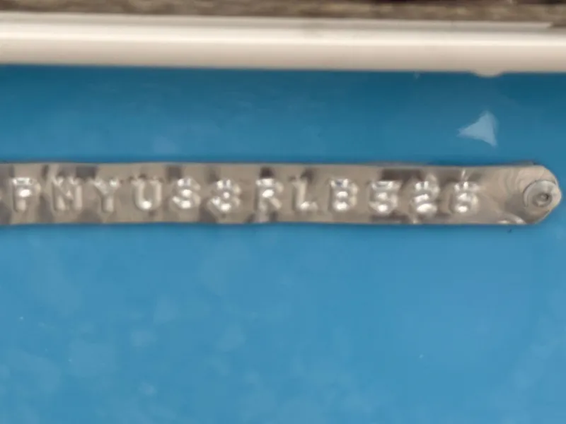 Slide: The Image of Stingray 172 DC 2025 - 12