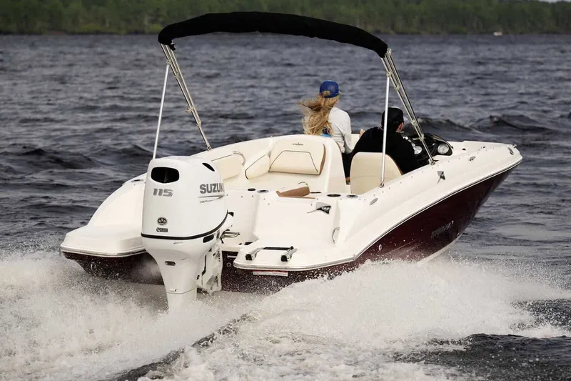 Slide: The Image of Stingray 182 SC 2025 - 23