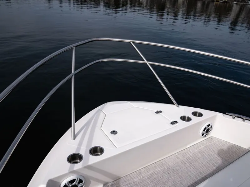 Slide: The Image of Regal 36 Grande Coupe 2026 - 41