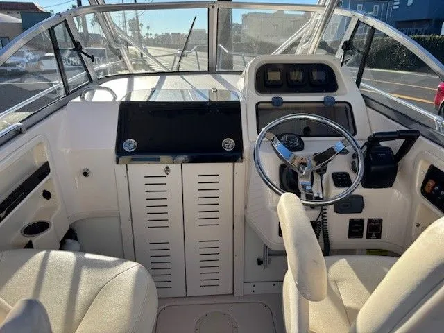 Slide: The Image of Grady-White Journey 258 2014 - 12