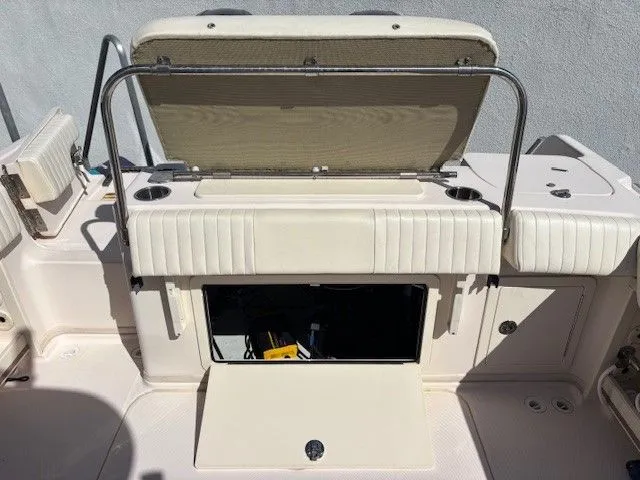 Slide: The Image of Grady-White Journey 258 2014 - 14