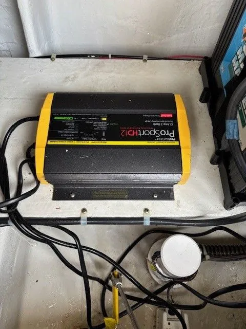 Slide: The Image of Grady-White Journey 258 2014 - 16