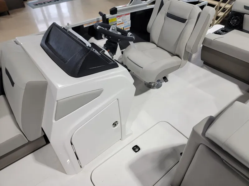 Slide: The Image of Hurricane FD1960RE3-OB 2026 - 18