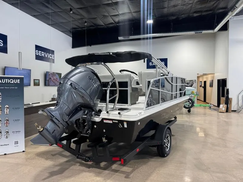 Slide: The Image of Hurricane FD1960RE3-OB 2026 - 7