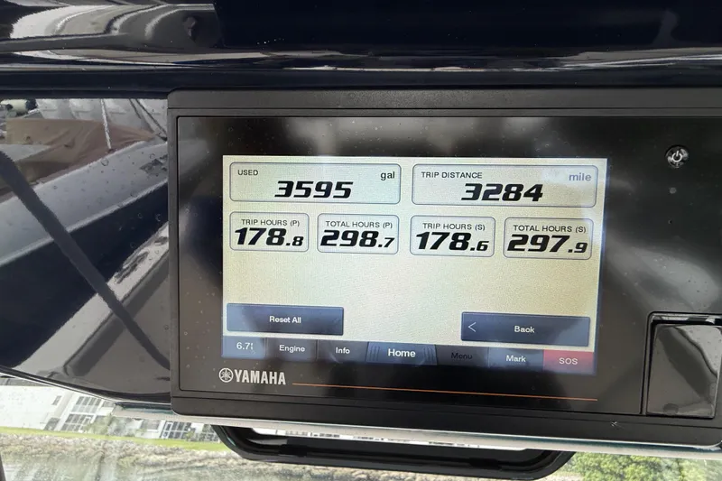 Slide: The Image of Yamaha display showing fuel usage and trip data for 2022 Pursuit S 358 Sport. - 112