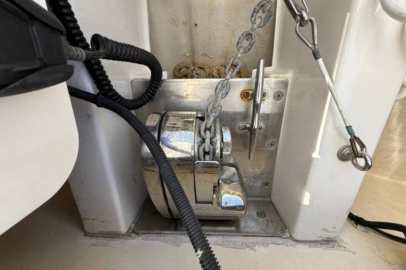 Slide: The Image of 2022 Pursuit S 358 Sport boat anchor chain and winch system. - 130