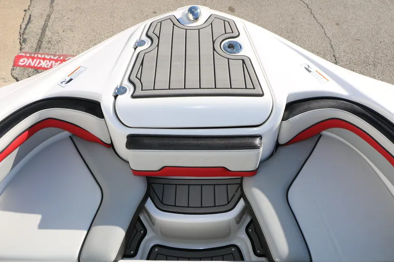 Slide: The Image of Yamaha 242X E-Series 2018 - 25