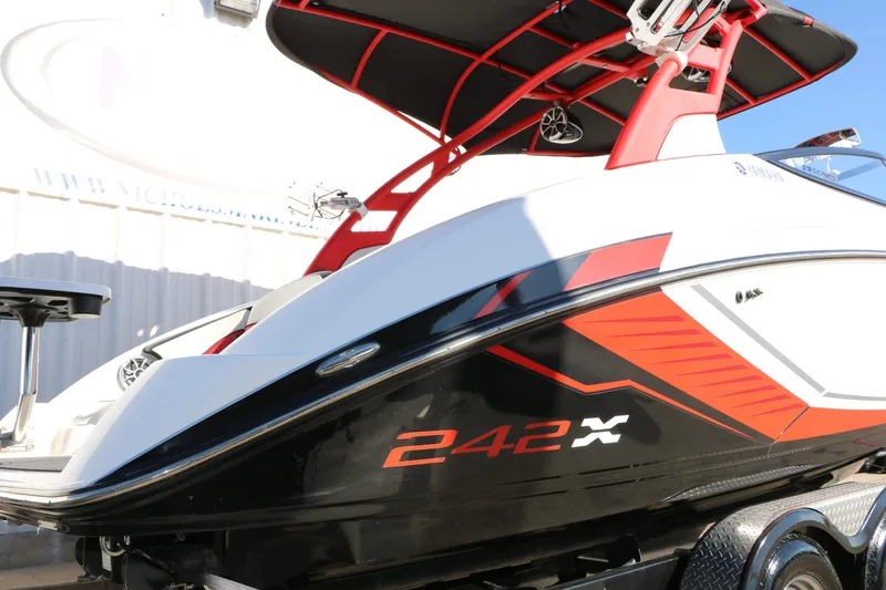 Slide: The Image of Yamaha 242X E-Series 2018 - 57