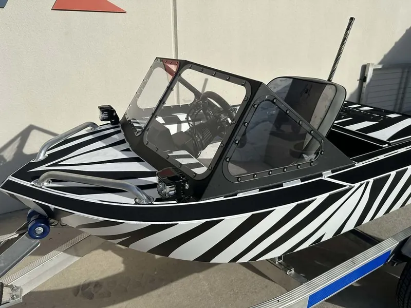 Slide: The Image of Cenflo Marine 7FT Spider 2026 - 3