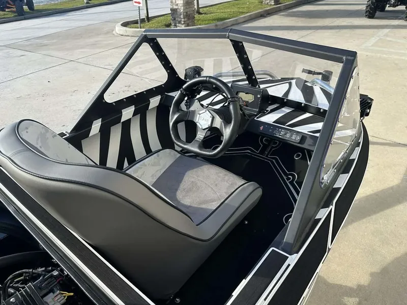 Slide: The Image of Cenflo Marine 7FT Spider 2026 - 6