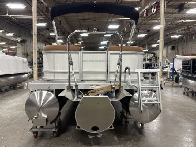 Slide: The Image of Bennington S Quad Bench 22 SSR Tritoon 2026 - 7