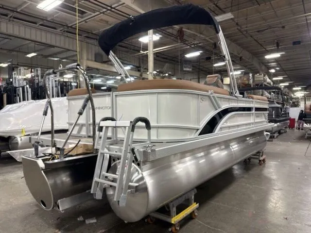 Slide: The Image of Bennington S Quad Bench 22 SSR Tritoon 2026 - 8