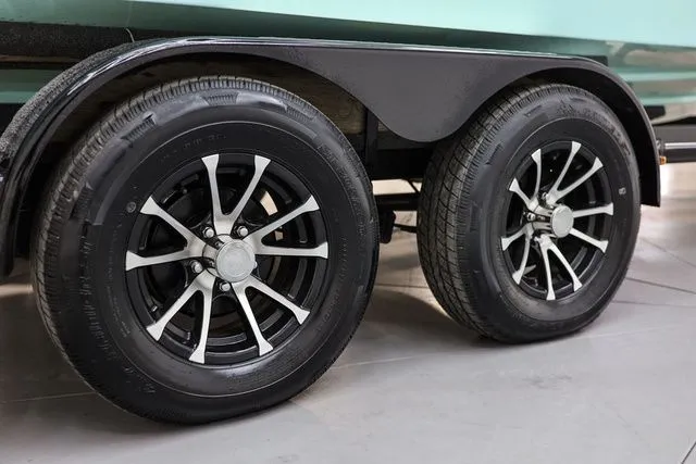 Slide: The Image of Starcraft SVX OB 230 DC OB 2026 - 18