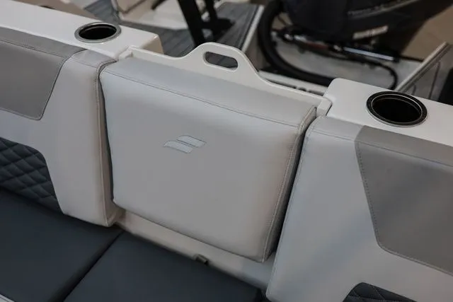 Slide: The Image of Starcraft SVX OB 230 DC OB 2026 - 36