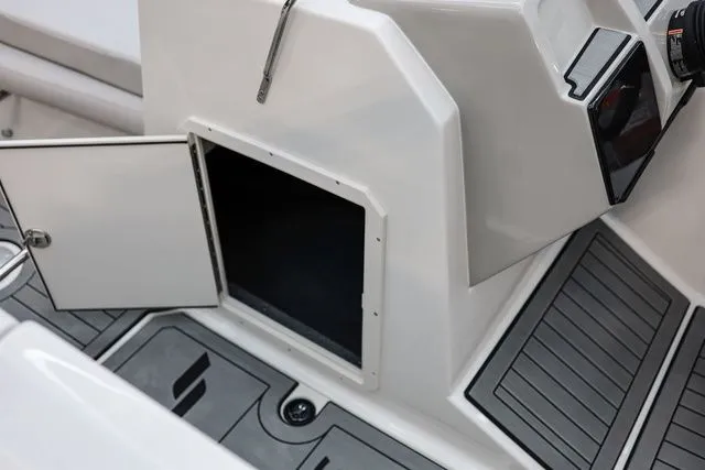 Slide: The Image of Starcraft SVX OB 230 DC OB 2026 - 44